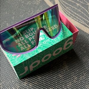 Goodr polarized Purple sunglasses